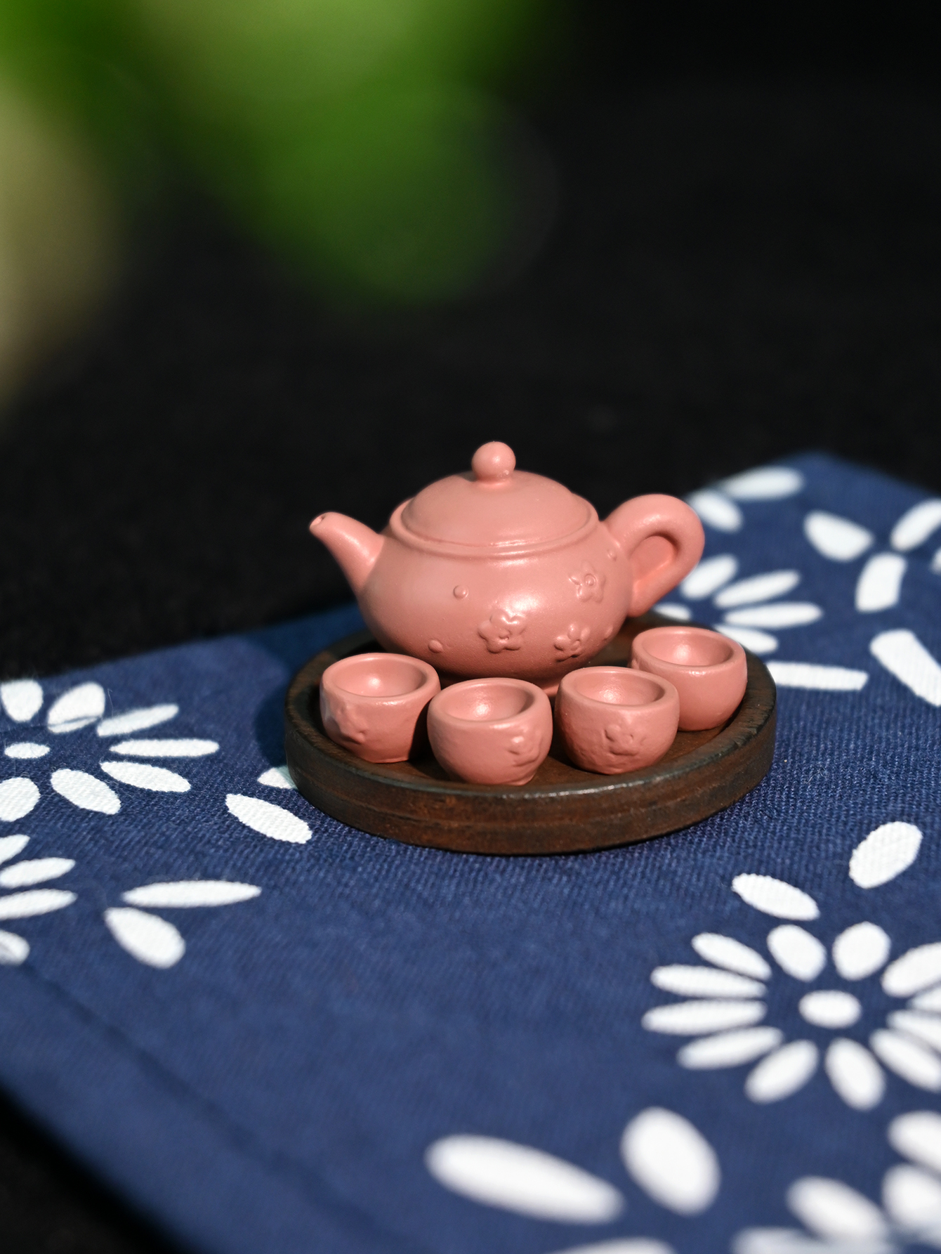 Japanese Lifestyle Food - A Miniature Chinese and Japanese Tea