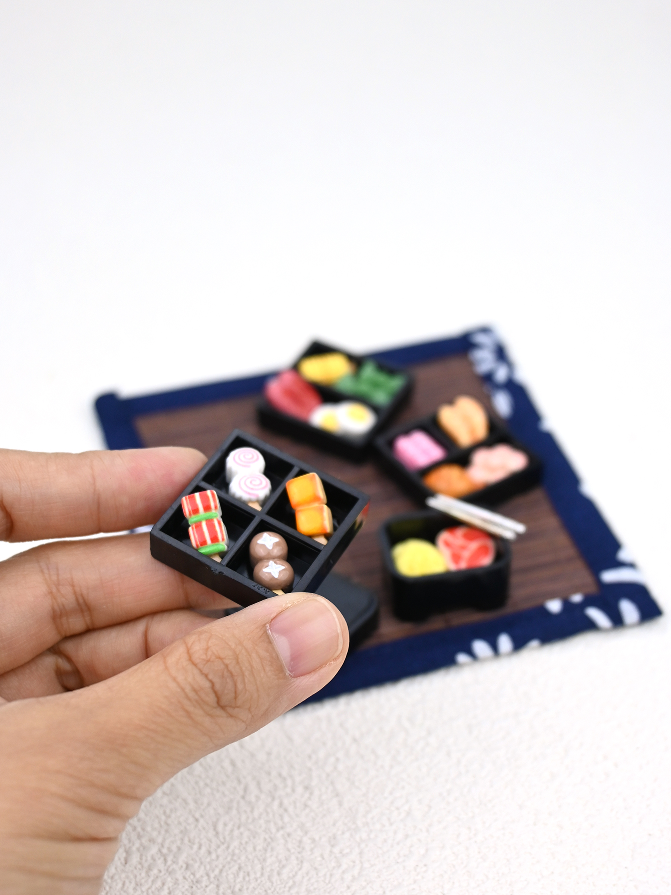 A Miniature Japanese Bento Sce - Japanese Lifestyle Food บทวิจารณ์และราคา